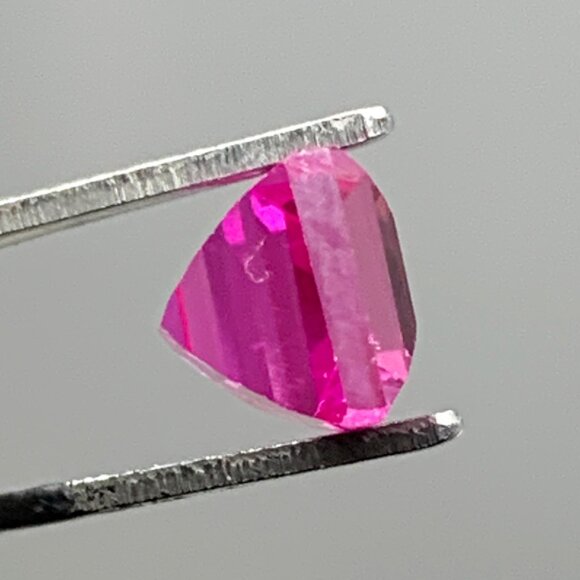 Elegant Pink Gemstone Sapphire - Picture 13 of 14